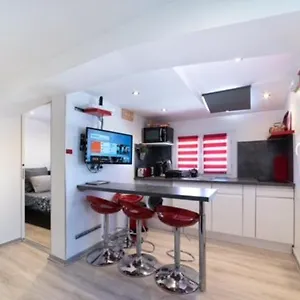 https://studio-ol-valle-proche-de-lyon.hotels-rhonealpes.com